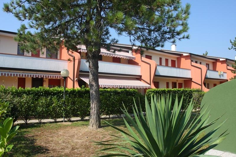Villaggio Azzurro Bibione Exterior photo